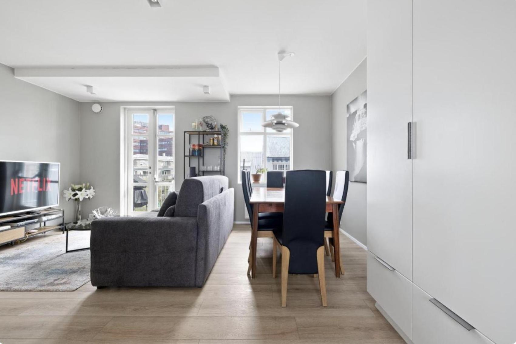 Cheerful Down Town Apartment 레이캬비크 외부 사진